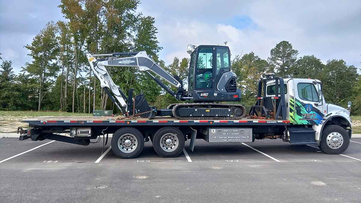 Light Equipment Hauling Chesapeake